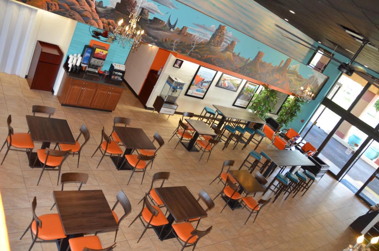 Howard Johnson By Wyndham Yuma Dış mekan fotoğraf